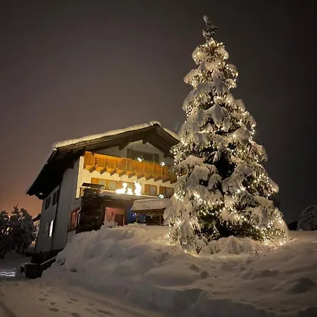 Haus Hubertus - Gaestehaus Sahler Partenen Exterior photo
